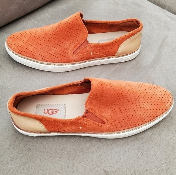 UGG Adley Perf FireOpal Suede/Leather Elastic Goring Women Sneaker - Picture 7 of 9